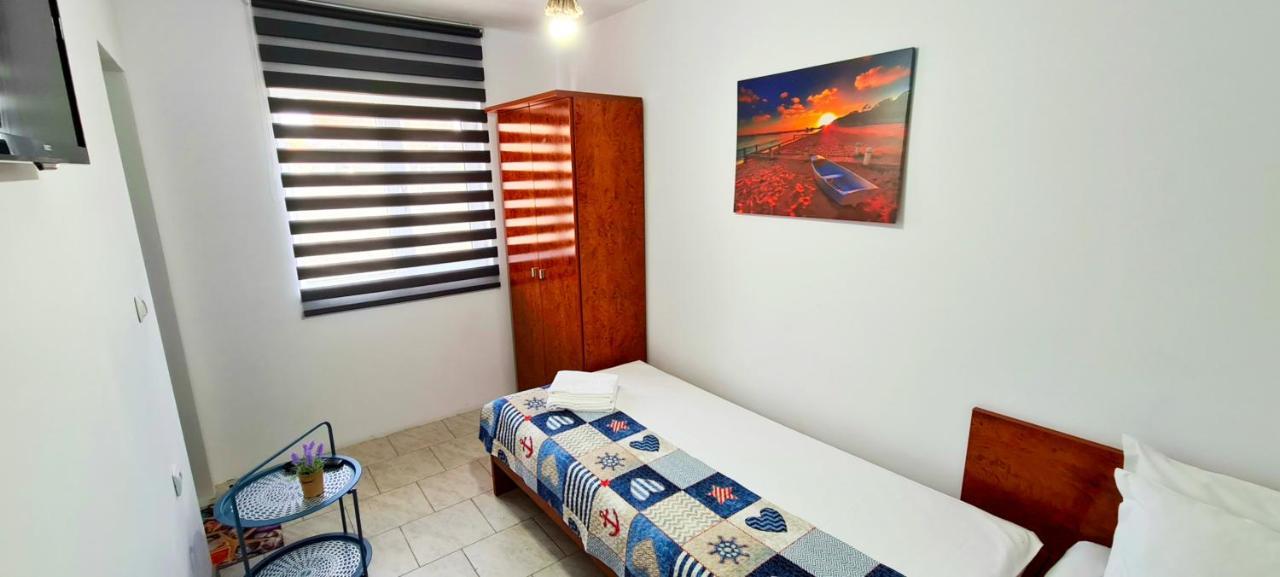 מלון Două Mai Casa Epat מראה חיצוני תמונה